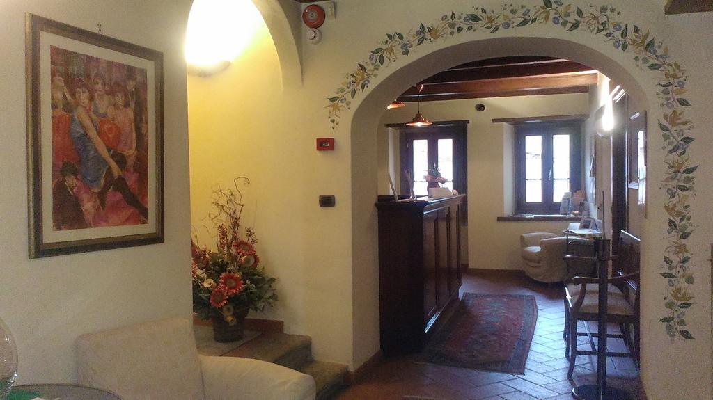 Albergo Falterona Stia Buitenkant foto