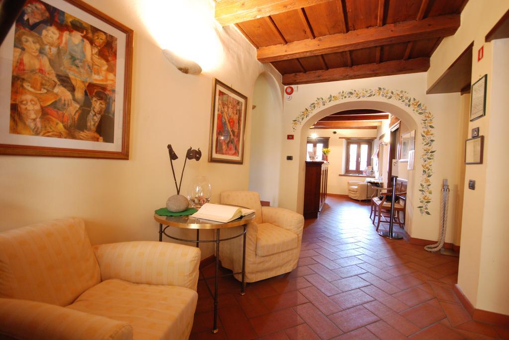 Albergo Falterona Stia Buitenkant foto